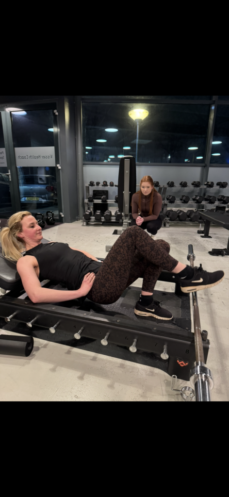 Sterke en ronde billen, deel 4. Tanja Personal Trainer Leiderdorp, voorschoten, Oegstgeest, Personal Training Leiden